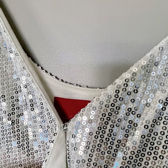 JENNIFER LOPEZ Sequin body suit. White with silver sequins. Size XS - Picture 5 of 5